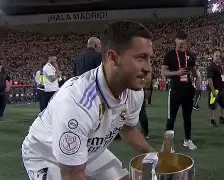 今晨托特纳姆扳平良机——国王杯节点到来，话题不断，临场指挥获称赞的简单介绍-友博电竞